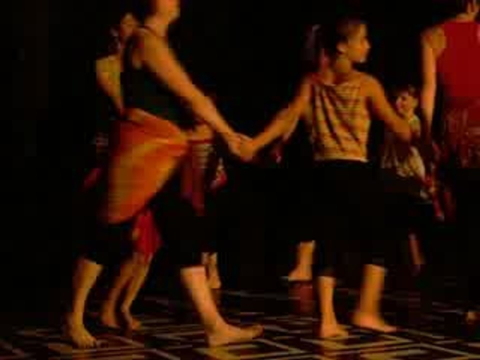 fin du spectacle de danse à la MJC Abbaye