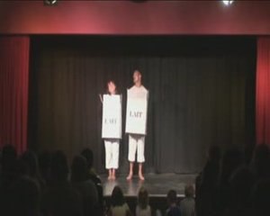 sketch des bouteilles de lait et belle maman