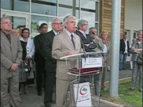 Clermont, inauguration du centre socio-culturel